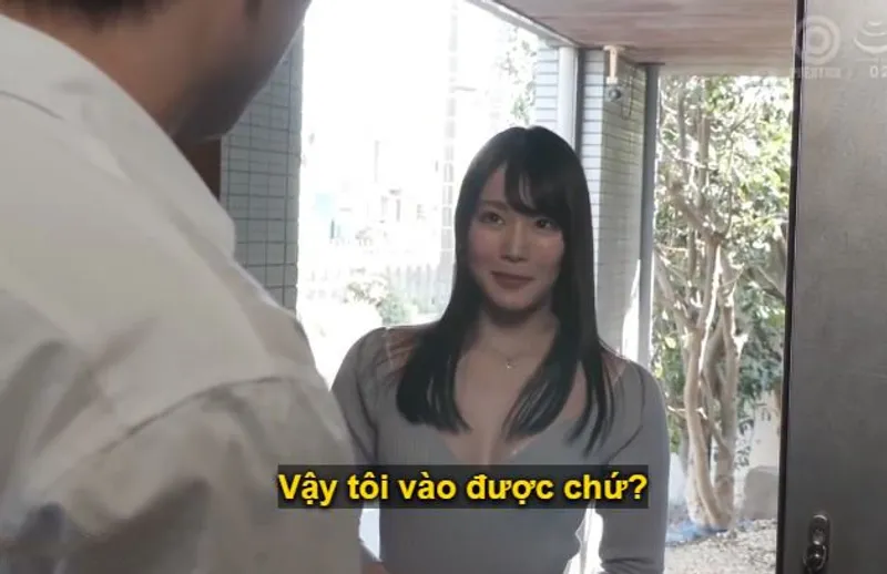 Người anh trai giàu sang bị cô em xinh tươi nhà bên cạnh, mới dọn về cùng ông chồng, ve vãn rủ rê quan hệ.